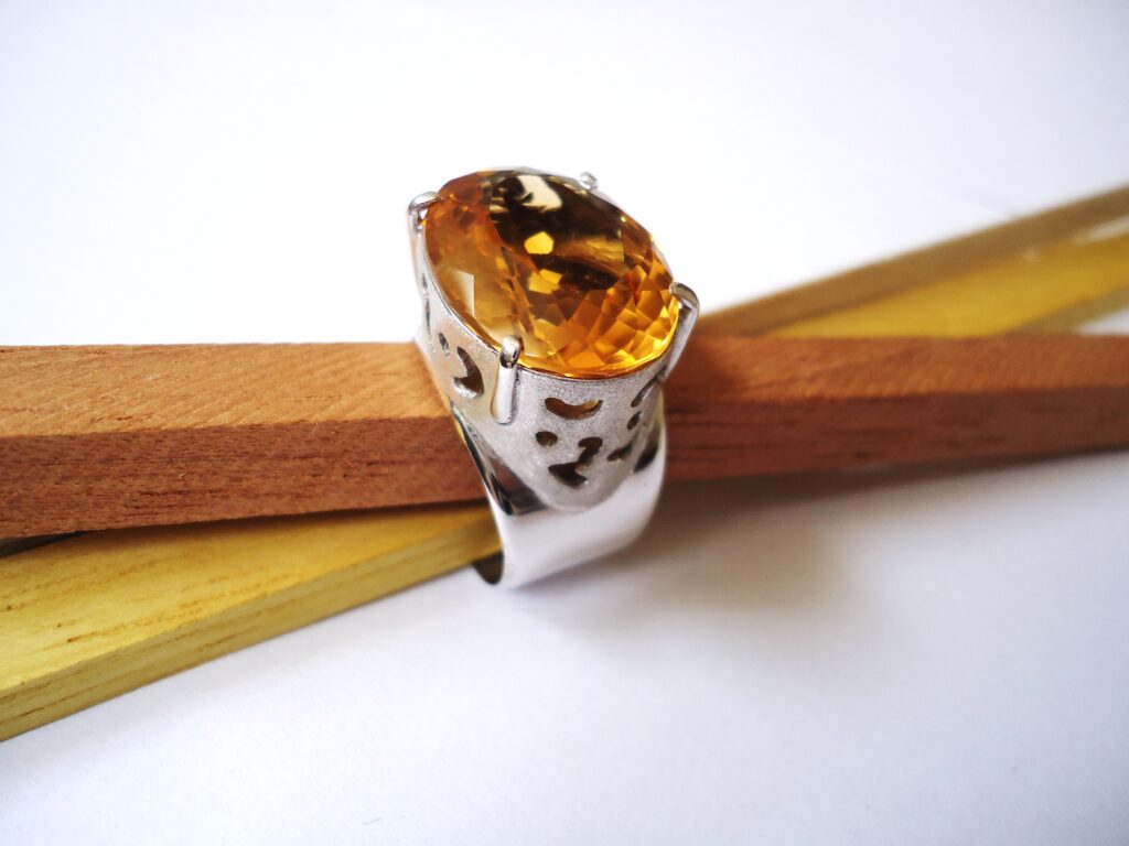 Citrine and silver ring novemeber birthstone